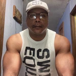 Meet your Posher, Roy